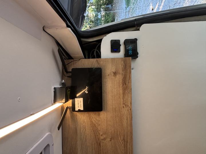 Coin banquette + wifi