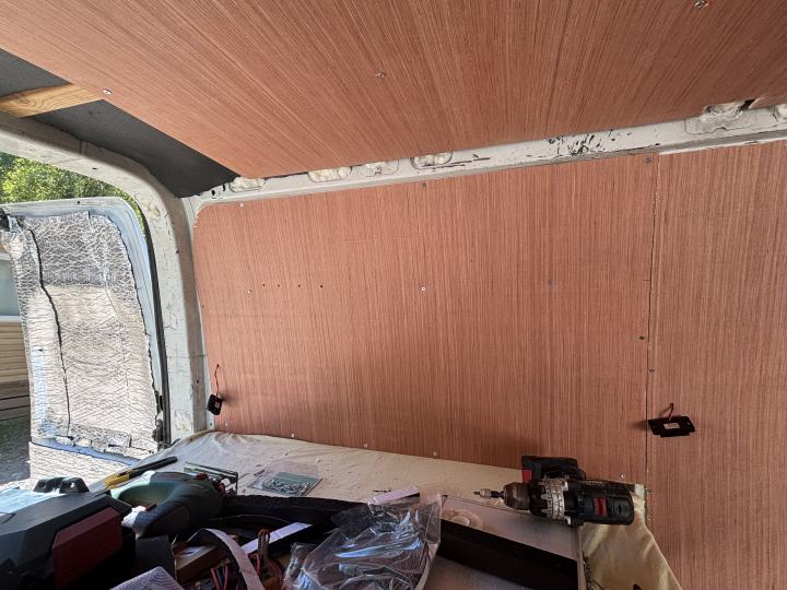 Suite des murs et placard